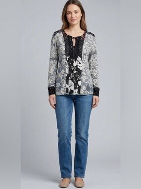 Francesca Rose Floral Lacey Size S Rayon Blouse